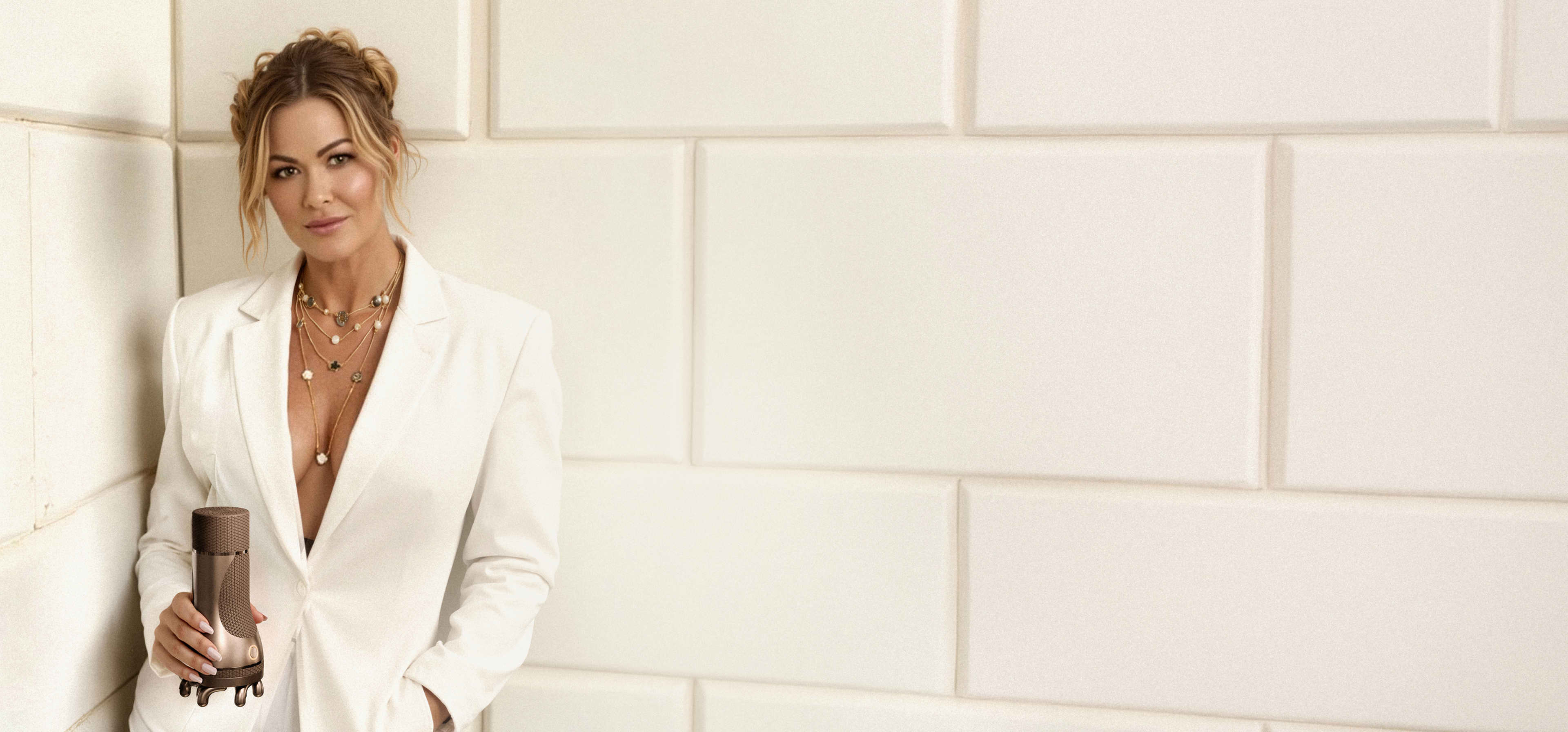 Ashley Black and The Nexcia